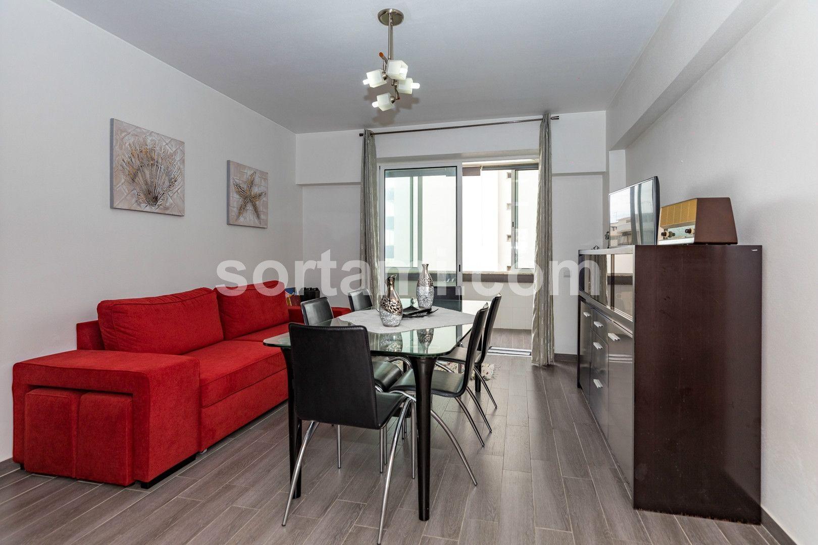 Apartamento T2 Venda em Quarteira,Loulé