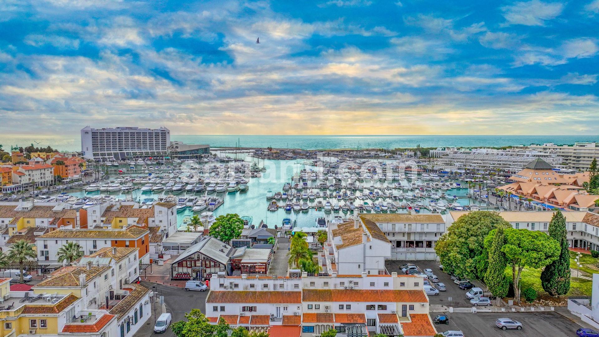 Moradia em Banda T2+1 Venda em Quarteira,Loulé