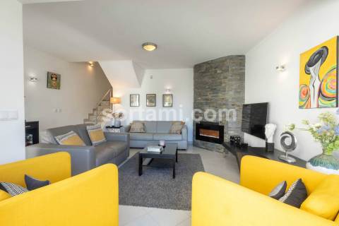 Moradia em Banda T2+1 Venda em Quarteira,Loulé