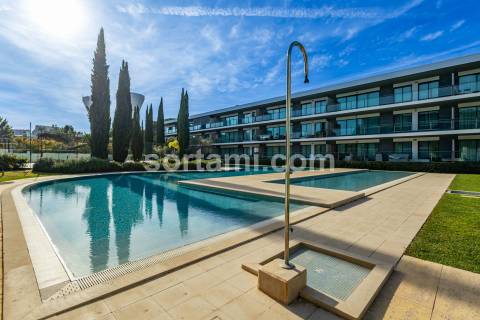 Apartamento T2 Arrendamento em Quarteira,Loulé