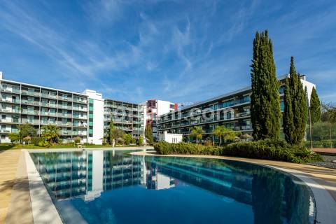 Apartamento T2 Arrendamento em Quarteira,Loulé