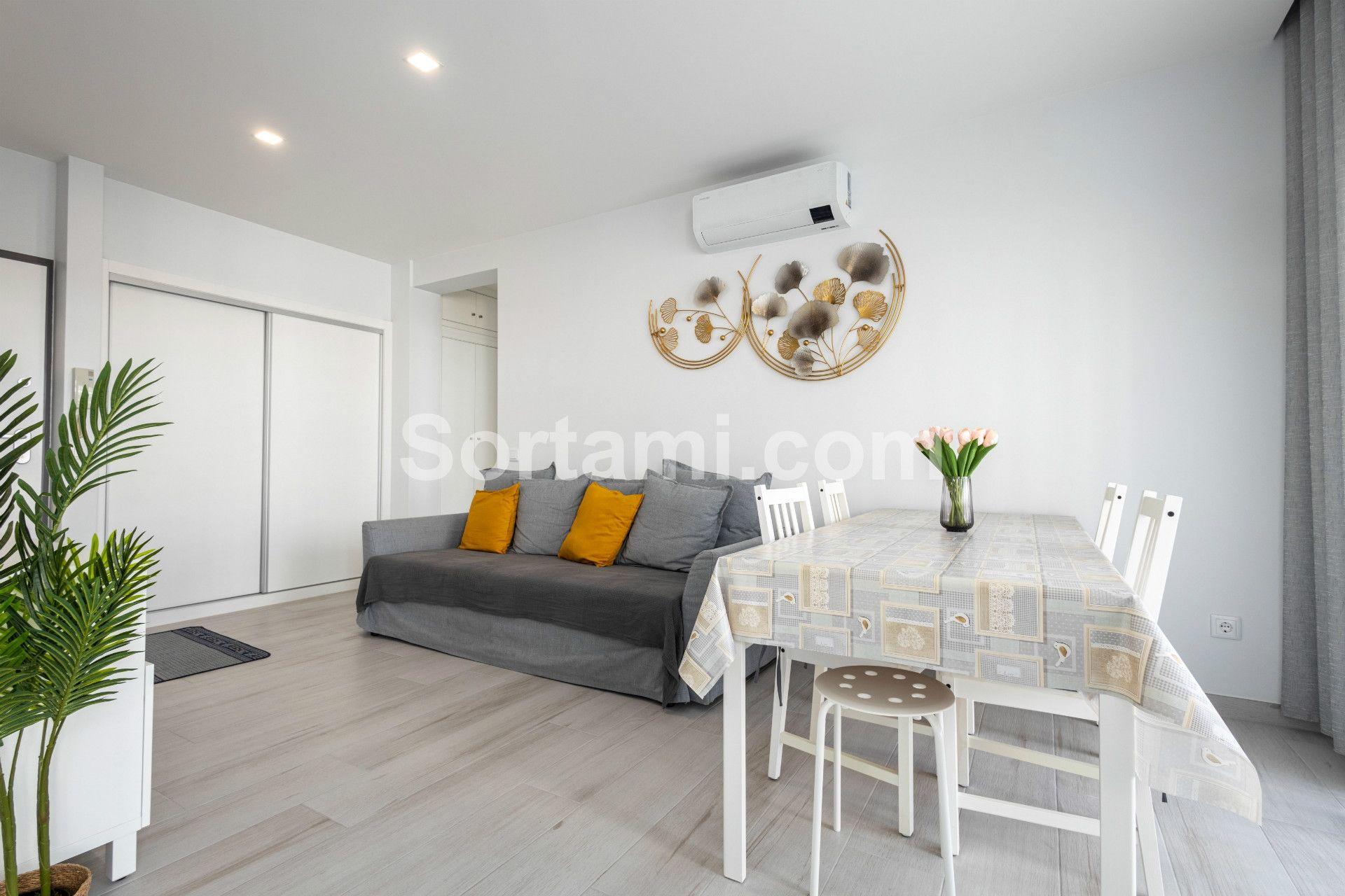 Apartamento T1+1 Venda em Quarteira,Loulé