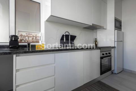 Apartamento T1+1 Venda em Quarteira,Loulé