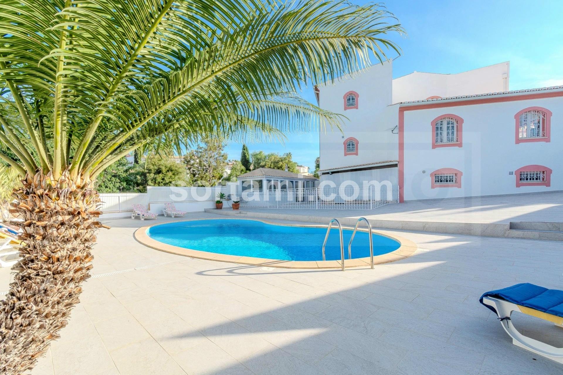 Moradia Isolada T4+1 Venda em Guia,Albufeira