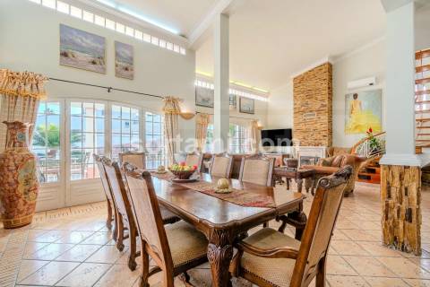 Moradia Isolada T4+1 Venda em Guia,Albufeira