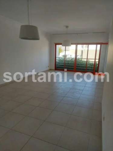 Apartamento T2 Venda em Quarteira,Loulé