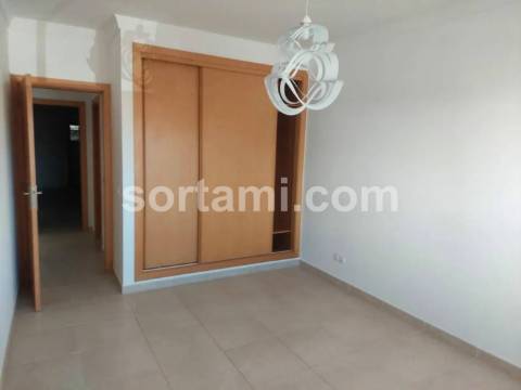 Apartamento T2 Venda em Quarteira,Loulé