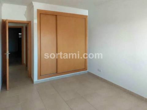 Apartamento T2 Venda em Quarteira,Loulé