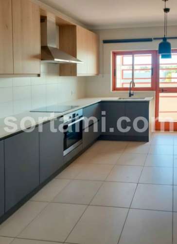 Apartamento T2 Venda em Quarteira,Loulé