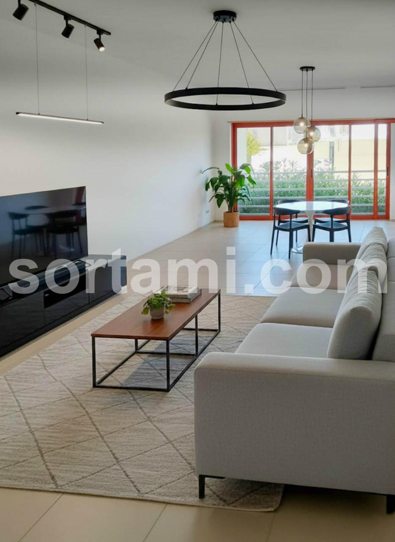 Apartamento T2 Venda em Quarteira,Loulé