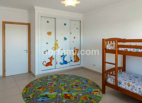 Apartamento T2 Venda em Quarteira,Loulé