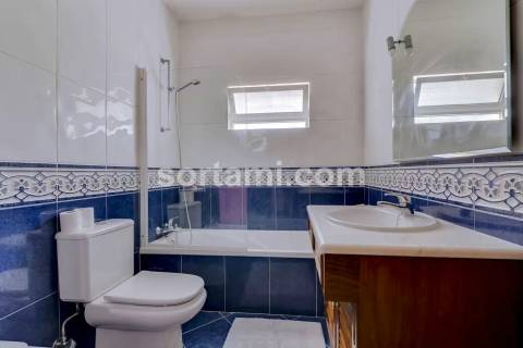 Moradia Geminada T3 Venda em Quarteira,Loulé