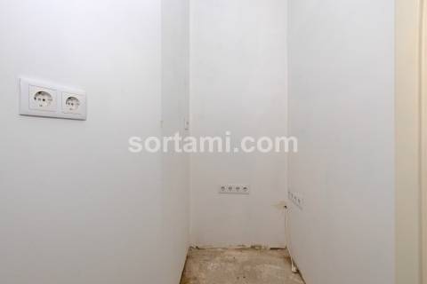 Loja  Venda em Cedofeita, Santo Ildefonso, Sé, Miragaia, São Nicolau e Vitória,Porto