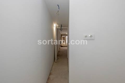 Loja  Venda em Cedofeita, Santo Ildefonso, Sé, Miragaia, São Nicolau e Vitória,Porto