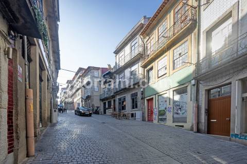 Loja  Venda em Cedofeita, Santo Ildefonso, Sé, Miragaia, São Nicolau e Vitória,Porto