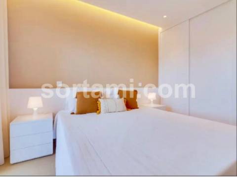 Apartamento T2 Venda em Quarteira,Loulé