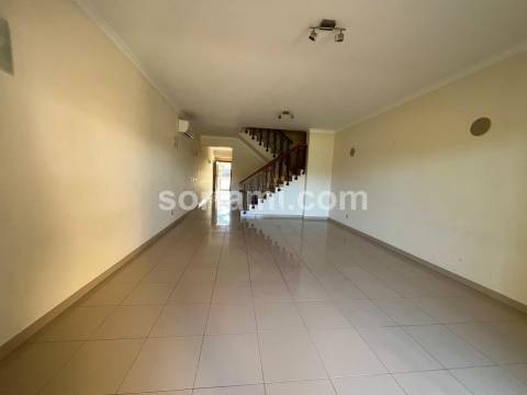 Apartamento T2+2 Venda em Quarteira,Loulé