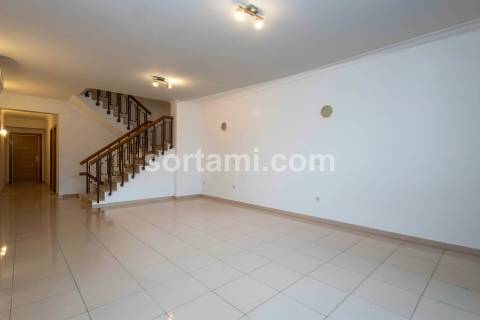 Apartamento T2+2 Venda em Quarteira,Loulé