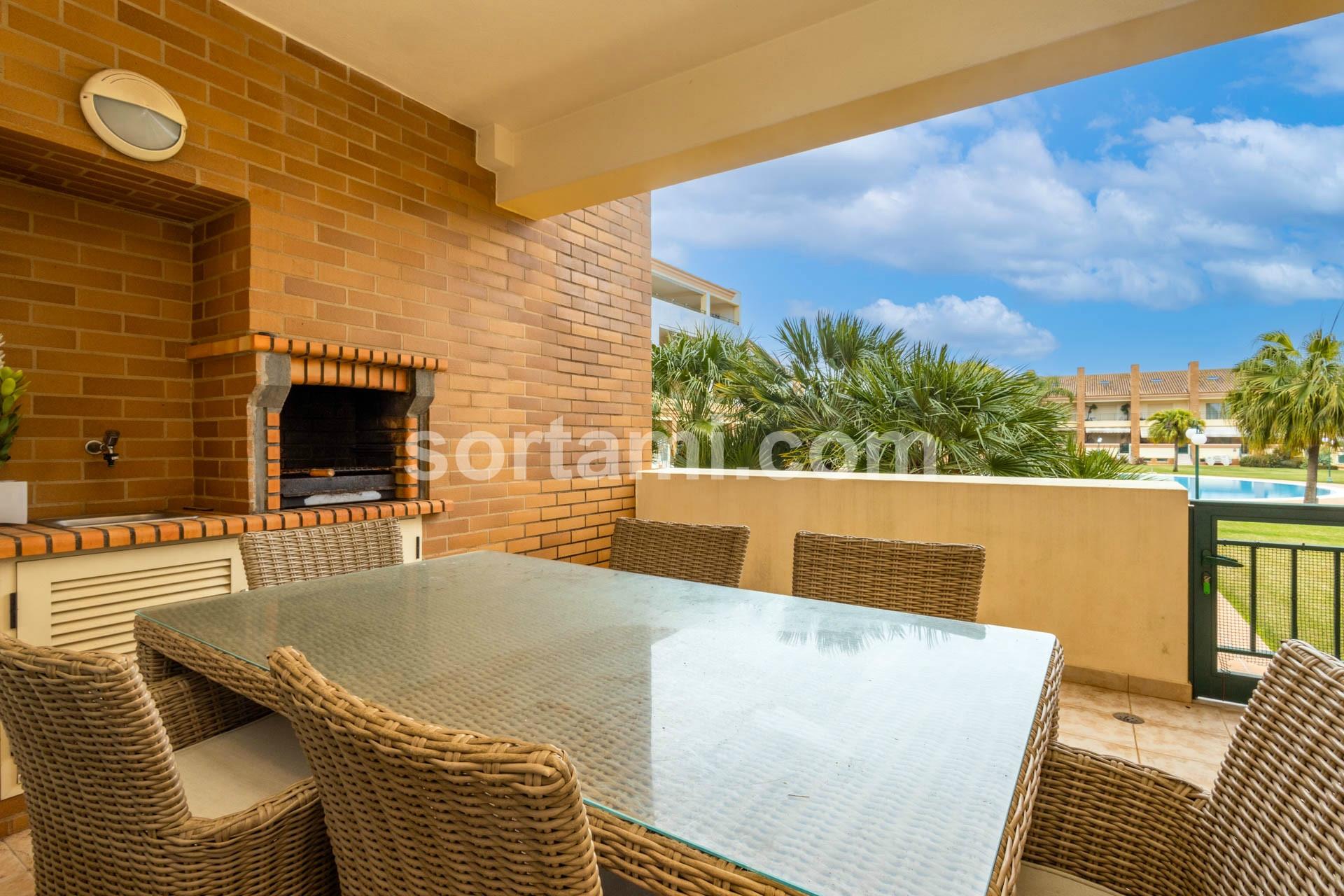 Apartamento T2+2 Venda em Quarteira,Loulé