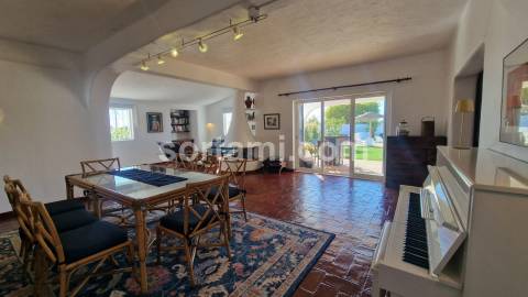 Moradia Isolada T4+1 Venda em Moncarapacho e Fuseta,Olhão