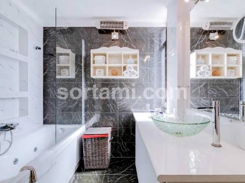 Apartamento T3 Venda em Quarteira,Loulé