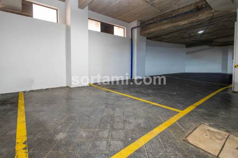 Garagem  Venda em Albufeira e Olhos de Água,Albufeira