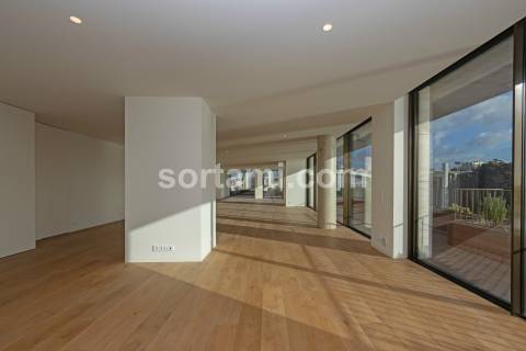 Apartamento T3 Venda em Lordelo do Ouro e Massarelos,Porto