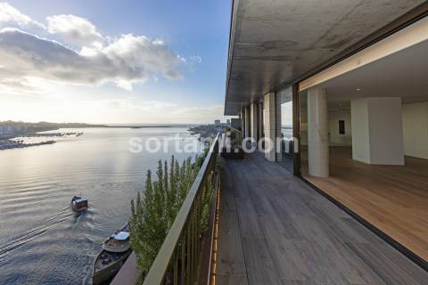 Apartamento T3 Venda em Lordelo do Ouro e Massarelos,Porto