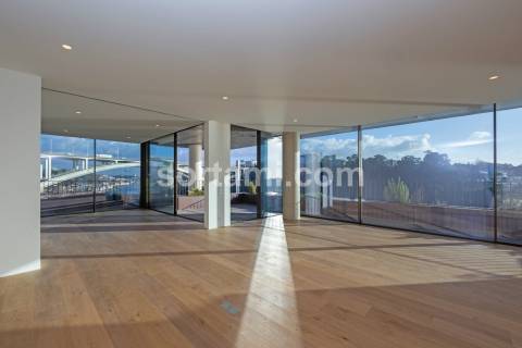 Apartamento T3 Venda em Lordelo do Ouro e Massarelos,Porto