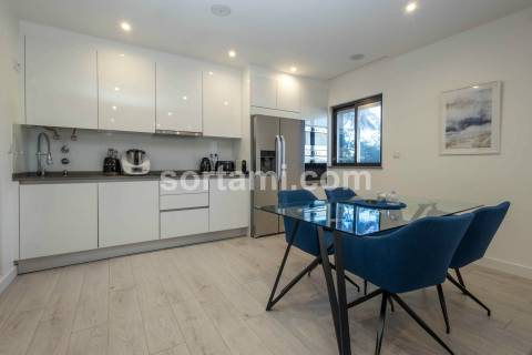 Apartamento T1 Arrendamento em Montenegro,Faro