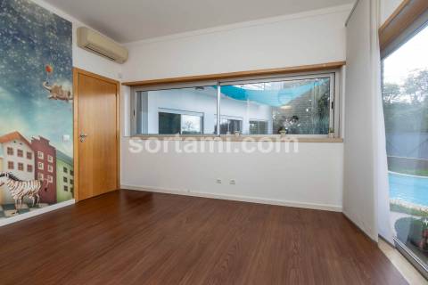 Moradia Isolada T5 Venda em Alvor,Portimão