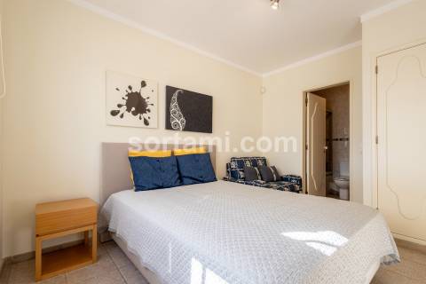 Moradia em Banda T3 Venda em Quarteira,Loulé