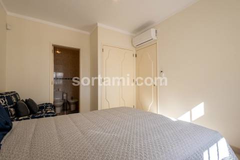 Moradia em Banda T3 Venda em Quarteira,Loulé