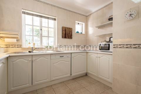 Moradia em Banda T3 Venda em Quarteira,Loulé