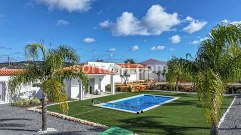 Moradia Isolada T2+3 Venda em Paderne,Albufeira