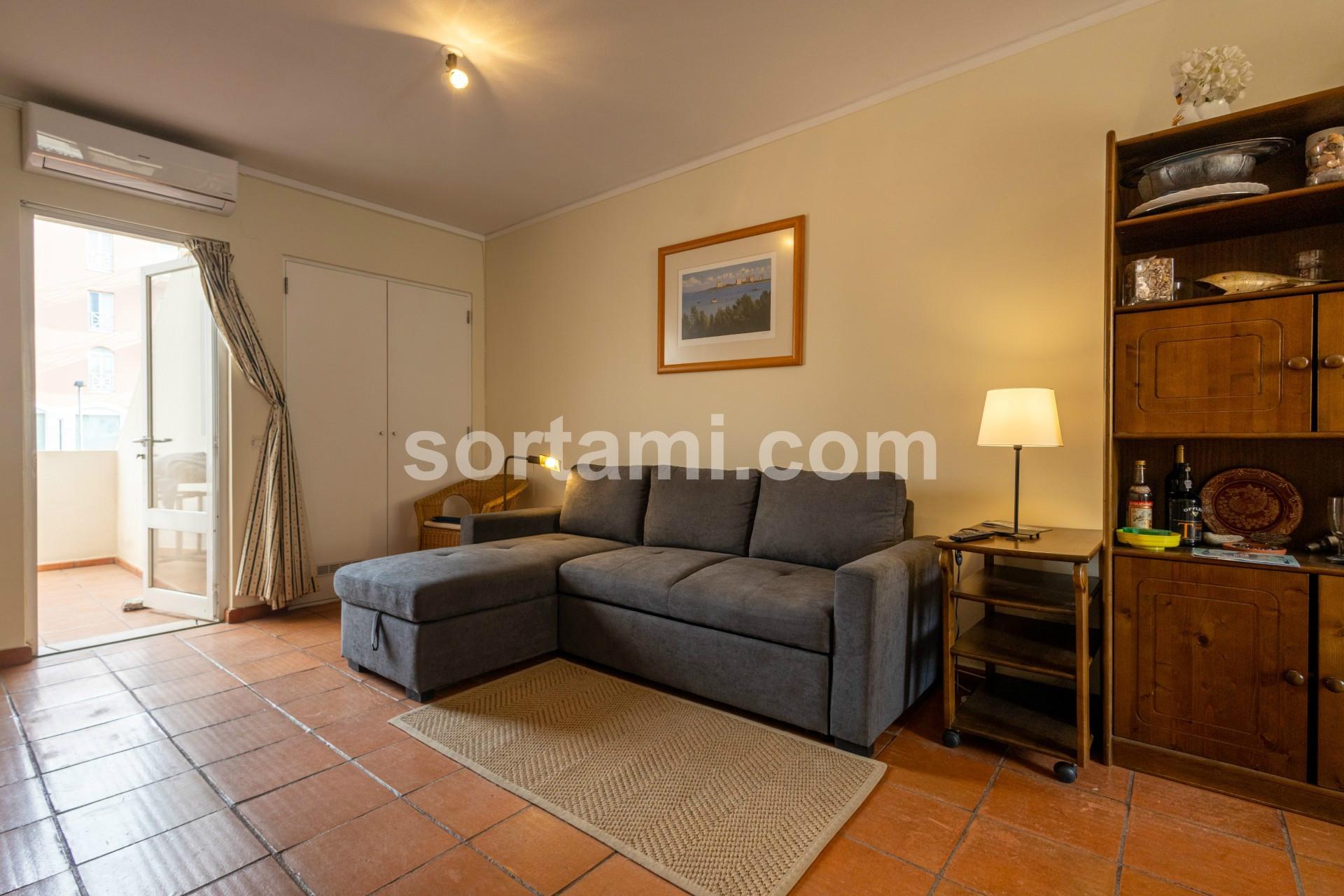 Apartamento T0+2 Venda em Quarteira,Loulé