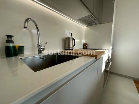 Apartamento T0 Venda em Cedofeita, Santo Ildefonso, Sé, Miragaia, São Nicolau e Vitória,Porto