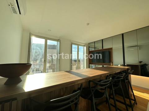 Apartamento T0 Venda em Cedofeita, Santo Ildefonso, Sé, Miragaia, São Nicolau e Vitória,Porto