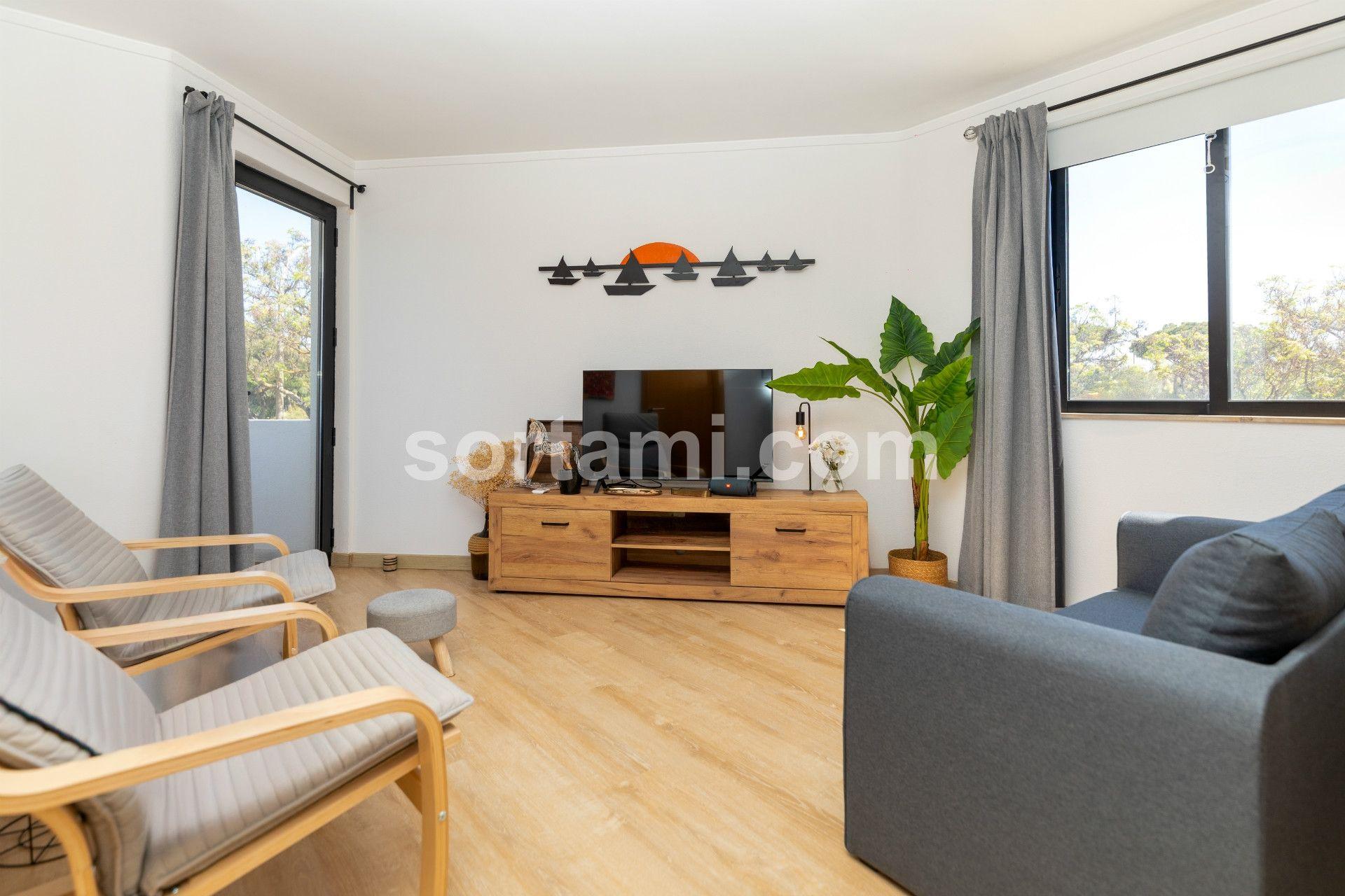 Apartamento T2 Venda em Quarteira,Loulé