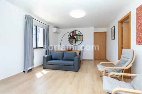 Apartamento T2 Venda em Quarteira,Loulé
