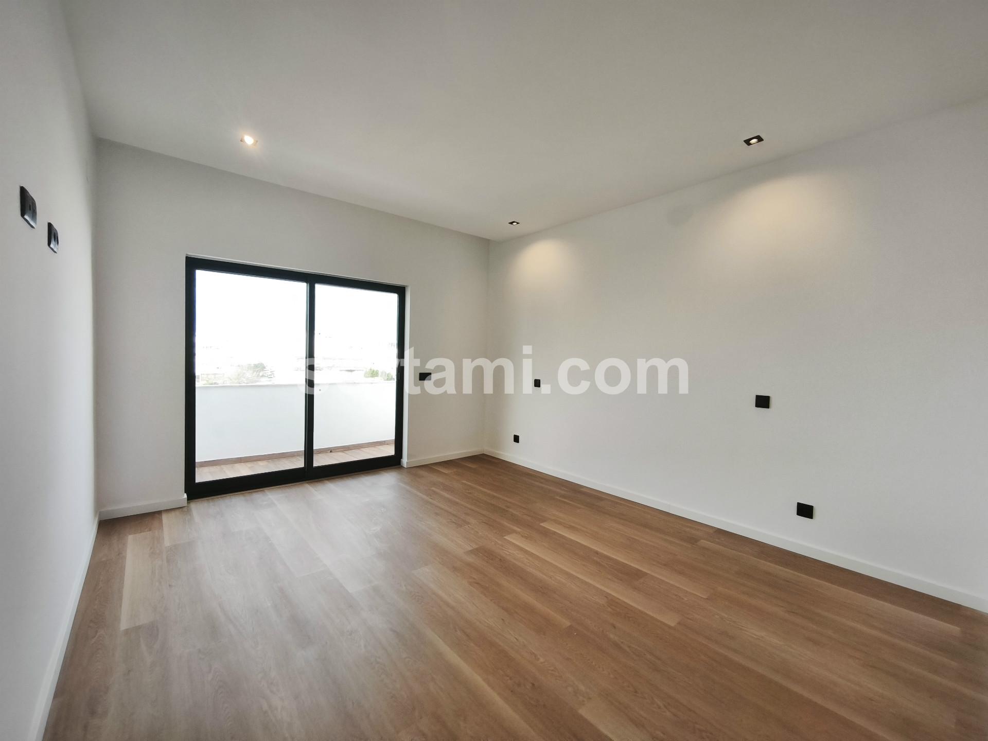 Apartamento T3 Venda em Loulé (São Clemente),Loulé