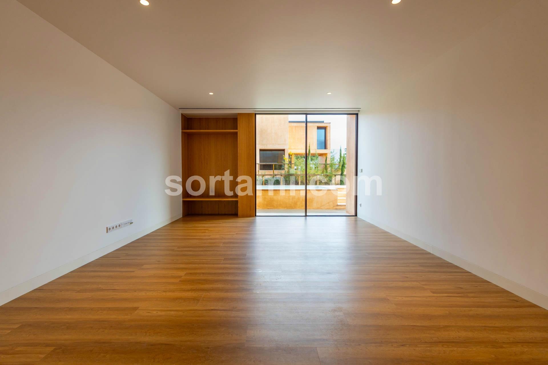 Moradia em Banda T3 Venda em Quarteira,Loulé