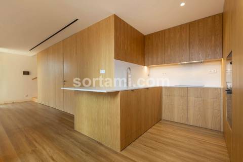 Moradia em Banda T3 Venda em Quarteira,Loulé