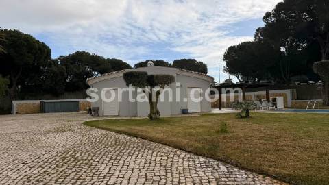 Moradia Isolada T3+1 Arrendamento em Almancil,Loulé