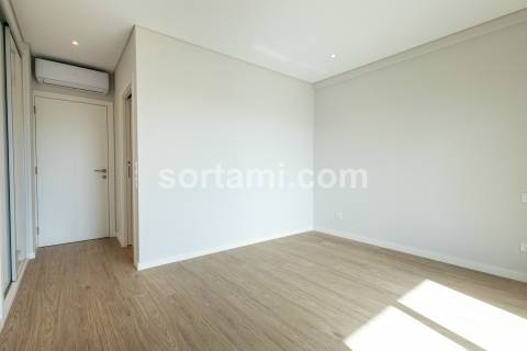 Apartamento T2 Venda em Montenegro,Faro