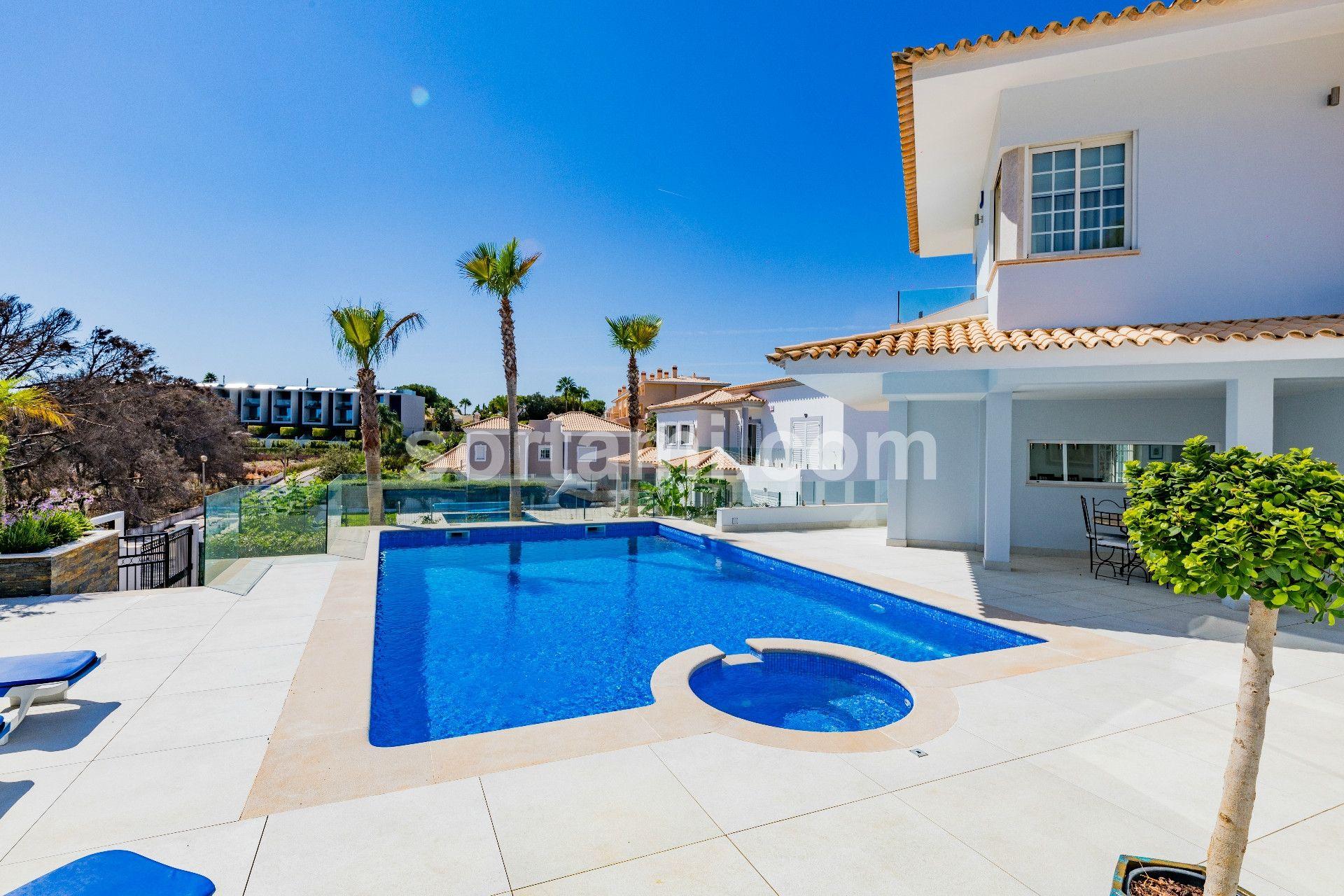 Moradia Isolada T4+3 Venda em Almancil,Loulé