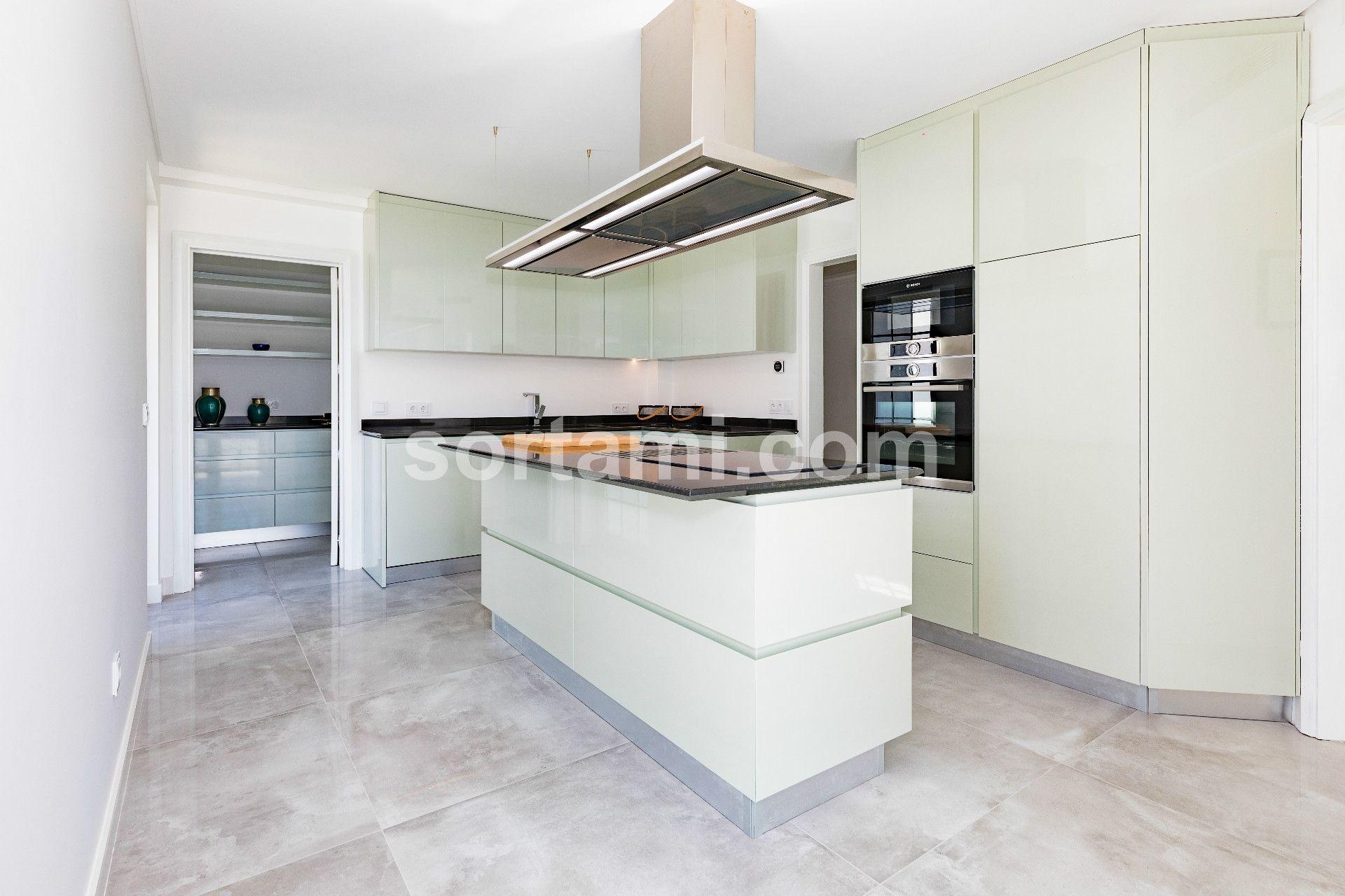 Moradia Isolada T4+3 Venda em Almancil,Loulé