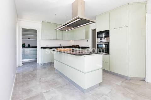 Moradia Isolada T4+3 Venda em Almancil,Loulé