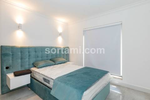 Moradia Isolada T4+3 Venda em Almancil,Loulé