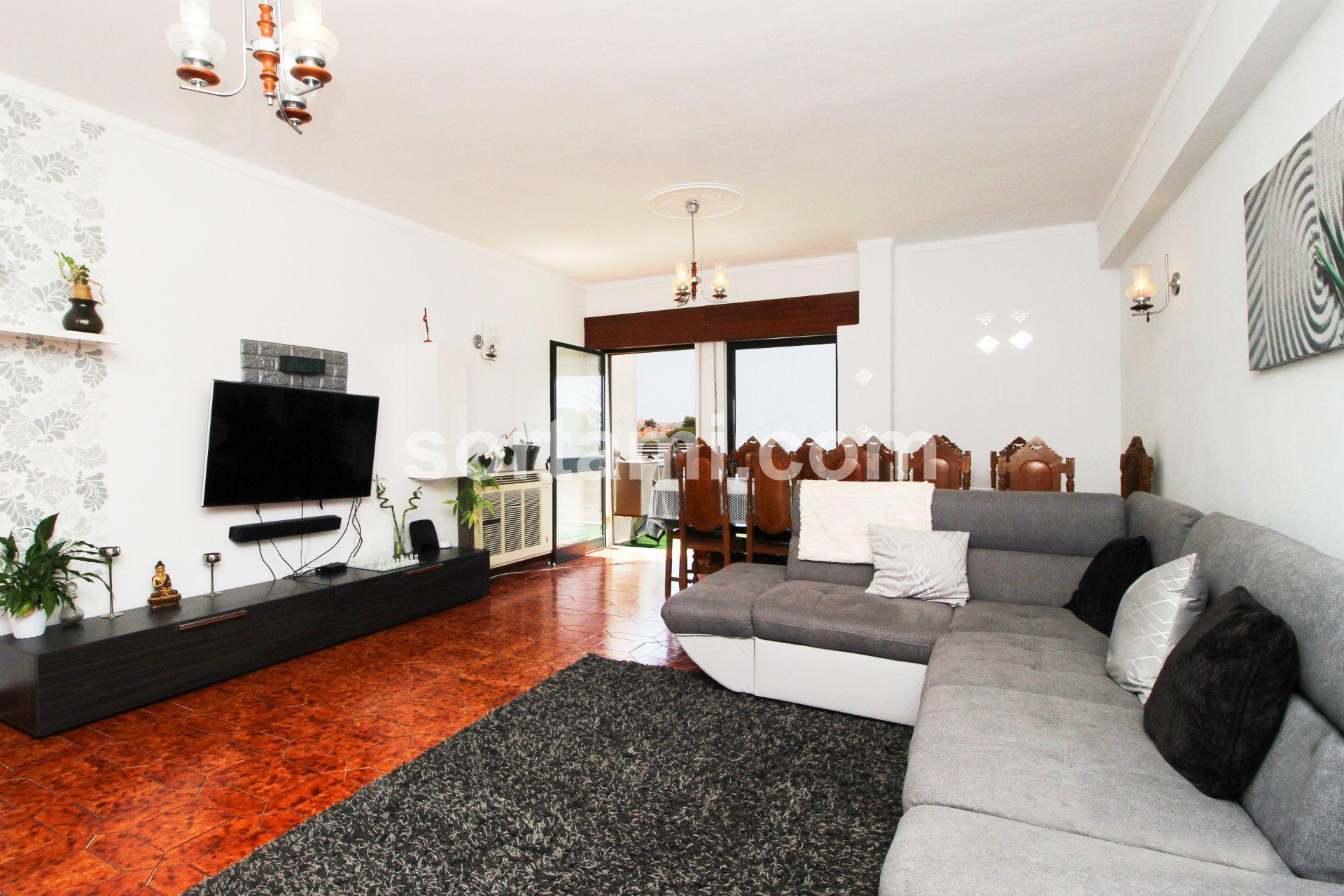 Apartamento T3 Venda em Quarteira,Loulé